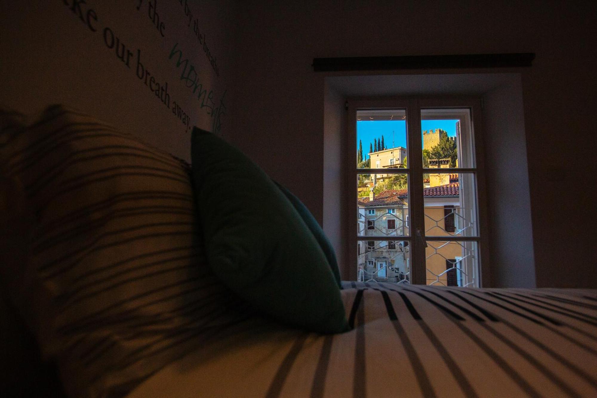 Azzurro Apartment Пиран Екстериор снимка