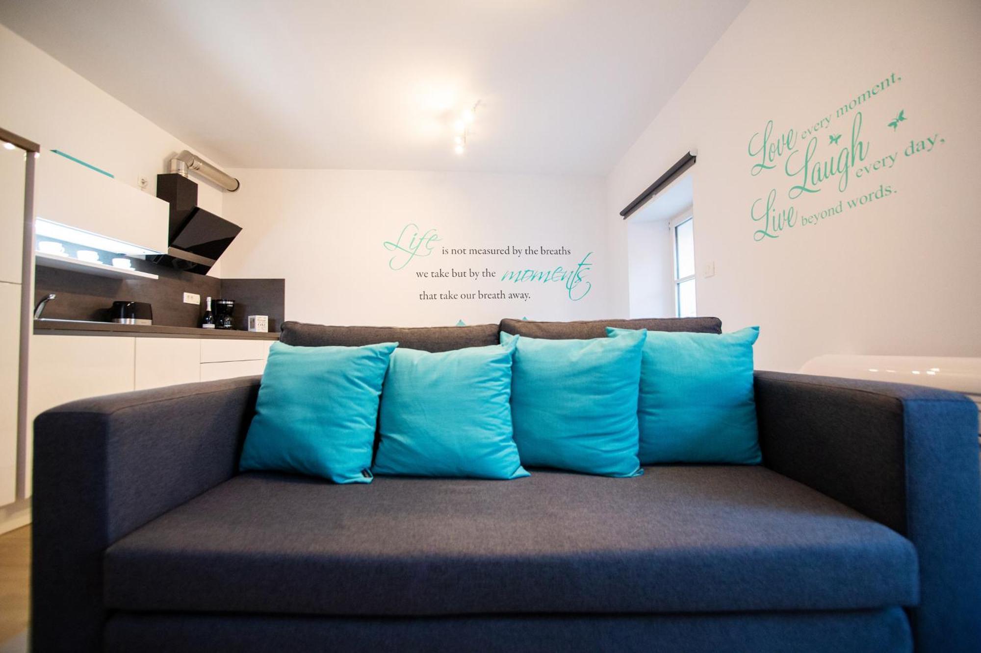 Azzurro Apartment Пиран Екстериор снимка