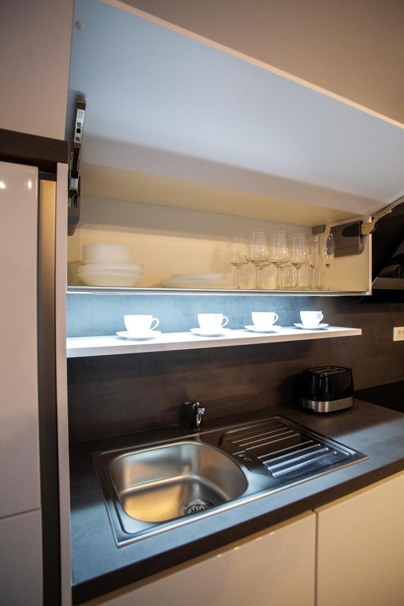 Azzurro Apartment Пиран Екстериор снимка